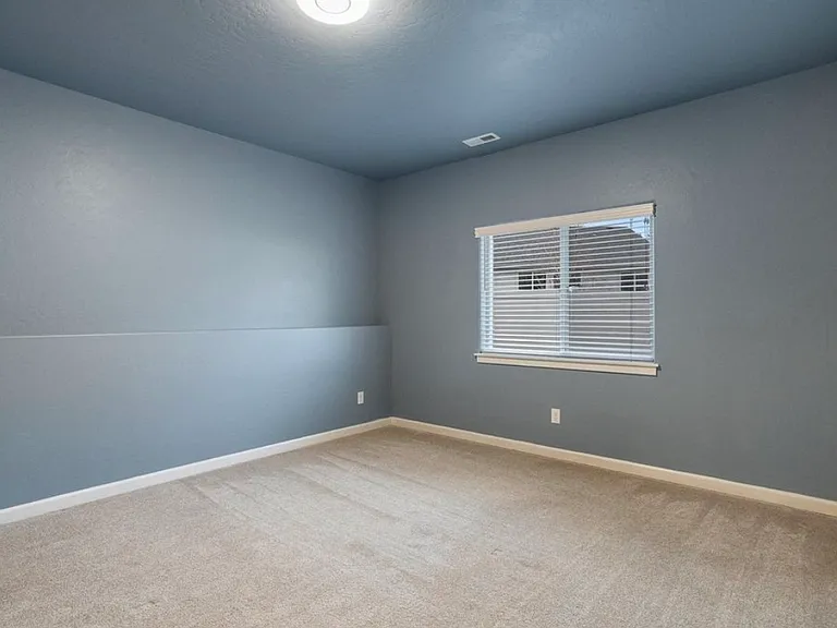 2720 S Seabiscuit Dr — Photo 16