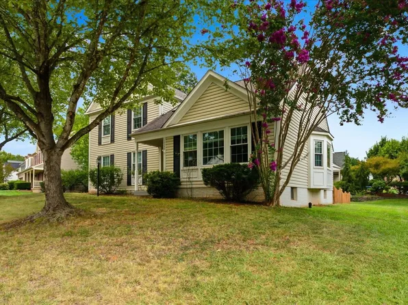 10249 Winged Elm Cir, Manassas, VA 20110