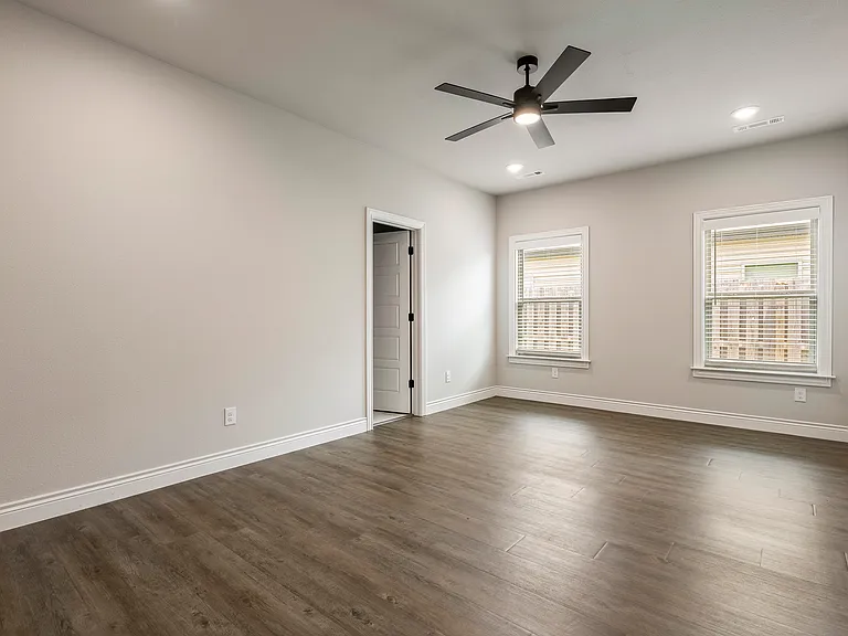 1020 Pebble Pass — Photo 18