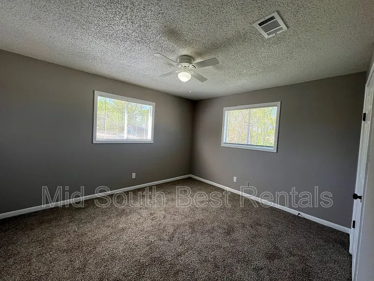 2705 Nix Cv — Photo 6