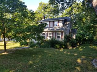 49 3rd St, Pequannock, NJ 07440