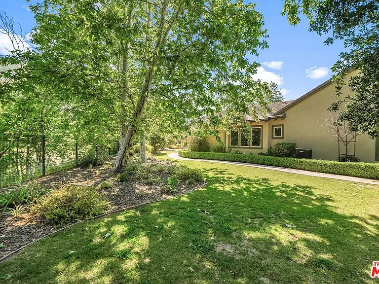 29734 Mulholland Hwy — Photo 49