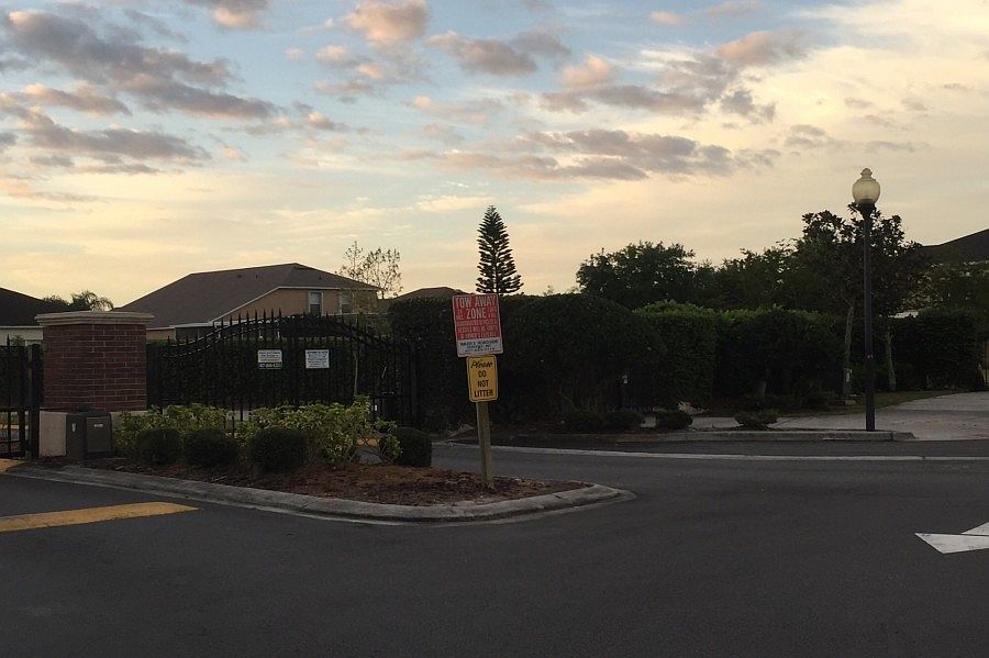 1st image of 745 Hacienda Cir