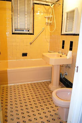 Sold by Landmarc Group | media 35