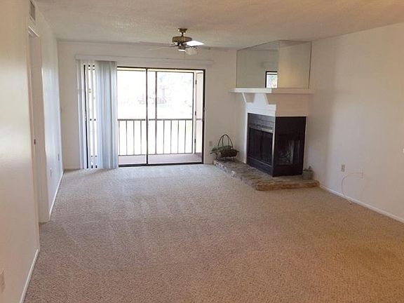 5th image of 114 Martha Ln