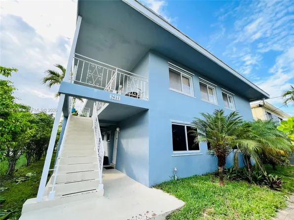 2033 Calais Dr APT 3, Miami Beach, FL 33141