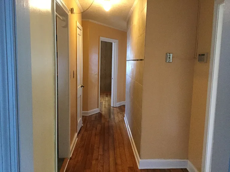 1620 Colonial Way — Photo 5