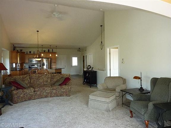4th image of 8171 Stoney Ln SW