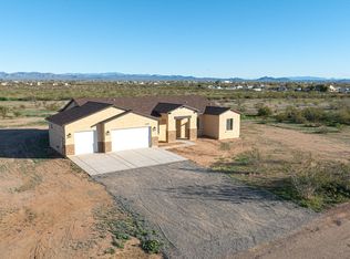 22204 W Dale Ln, Wittmann, AZ 85361