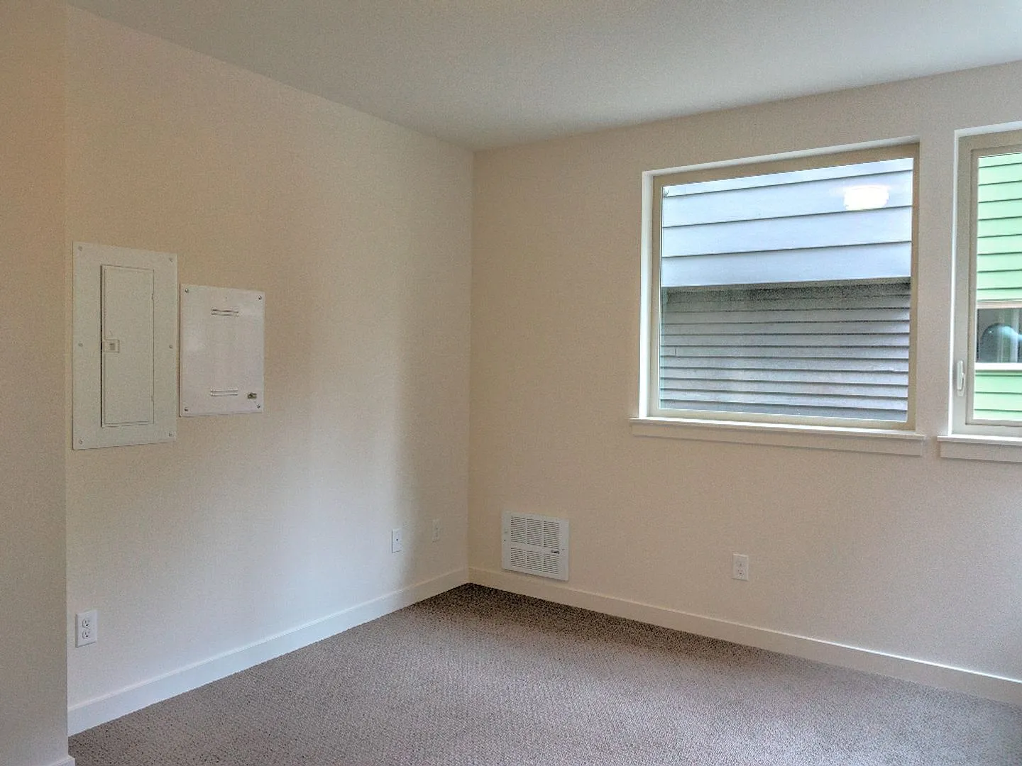 2Bd/1.75Ba Seattle Townhome — Photo 4