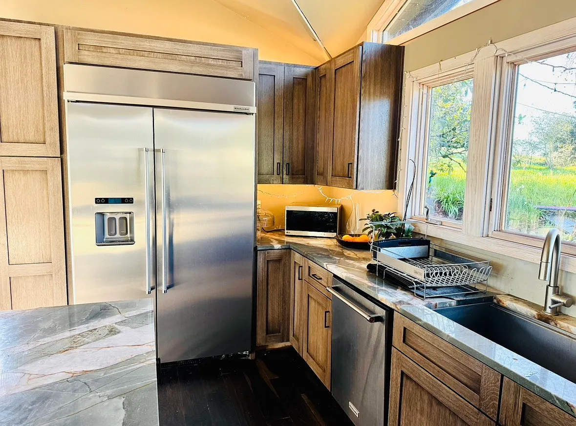 4 bed, 1800 sqft, $4,900 — Photo 3