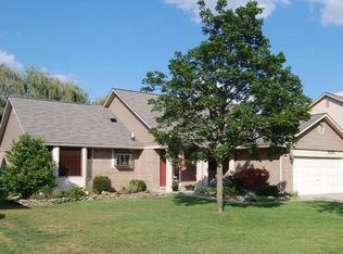 6592 Marshall St, Canton, MI 48187