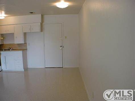 3rd image of 360 Fouts Ave