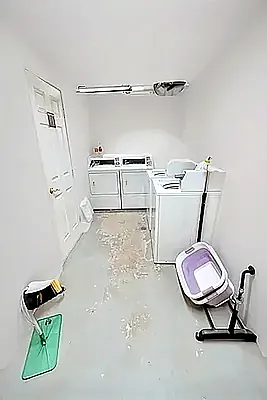 Laundry, photo 1