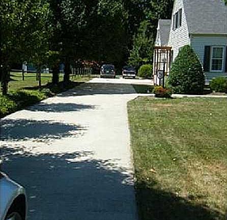 4th image of 23261 Lake Shores Ct