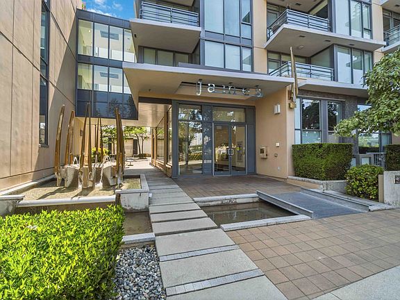 2nd image of 288 W 1st Ave #808