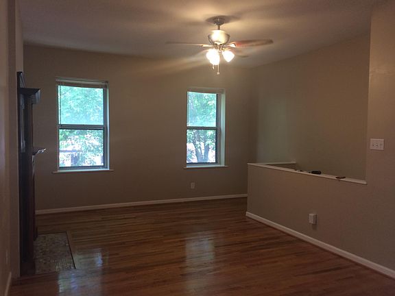 3rd image of 4115 Russell Blvd