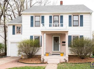 1216 SW Oakley Ave, Topeka, KS 66604