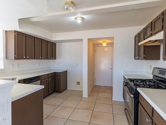4th image of 2528 Tierra Negra Dr