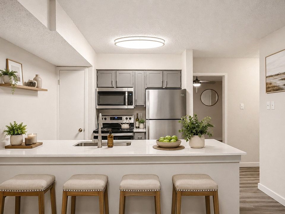 1st image of 306 W Rochelle Rd #324-206