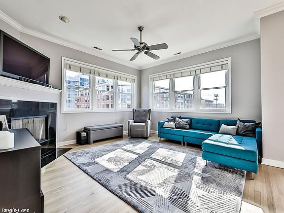 2nd image of 6626 S Langley Ave #328