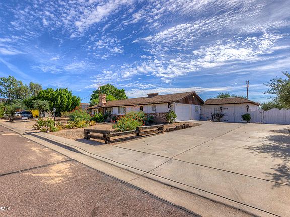 4th image of 1915 E Cactus Wren Dr
