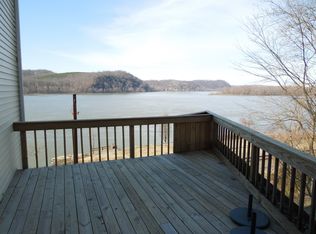 632 Bridge Valley Rd, Pequea, PA 17565