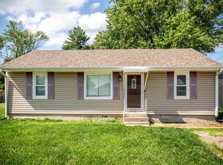 637 Felix St, Marshall, MO 65340