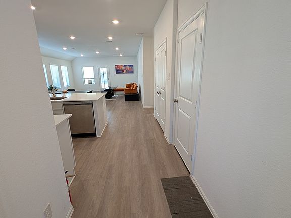 4th image of 9918 Highland Harvest Dr