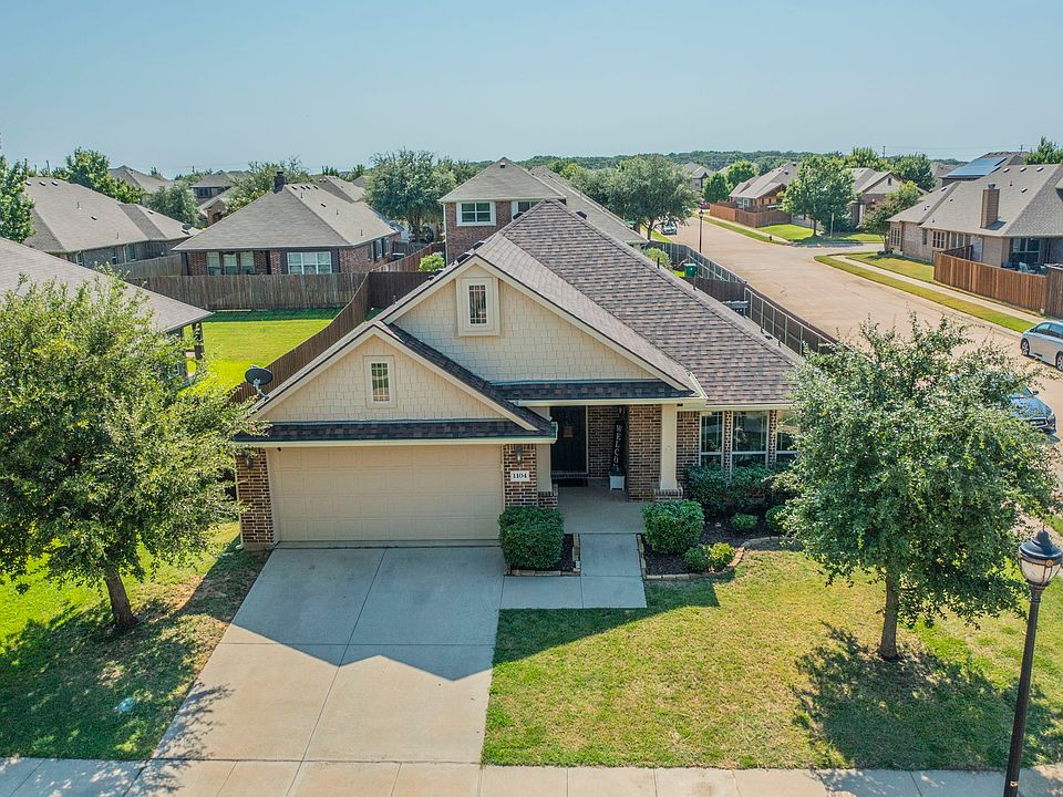 1st image of 1104 Longhorn Dr