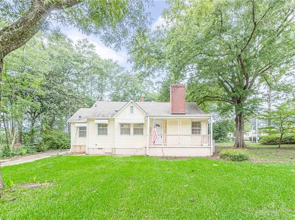 739 N Greenwood St, Lagrange, GA 30240