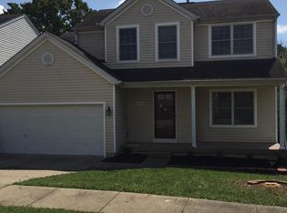 5210 Oldshire Rd, Louisville, KY 40229