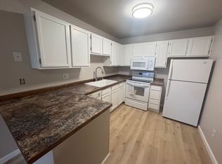 10250 Jamestown Dr #16, Anchorage, AK 99507