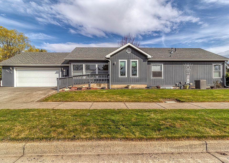 1st image of 505 Ernst St
