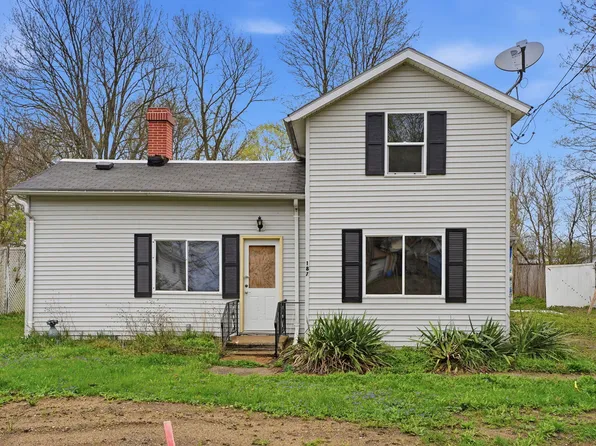 187 New St, Galesburg, MI 49053