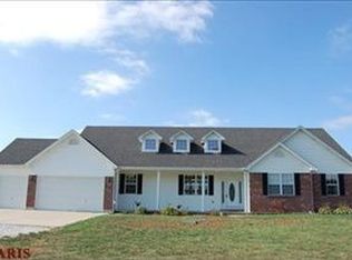 55 Liberty Ridge Ct, Moscow Mills, MO 63362