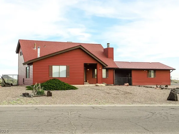 2062 Sierra Vista Dr #2, Tonopah, NV 89049