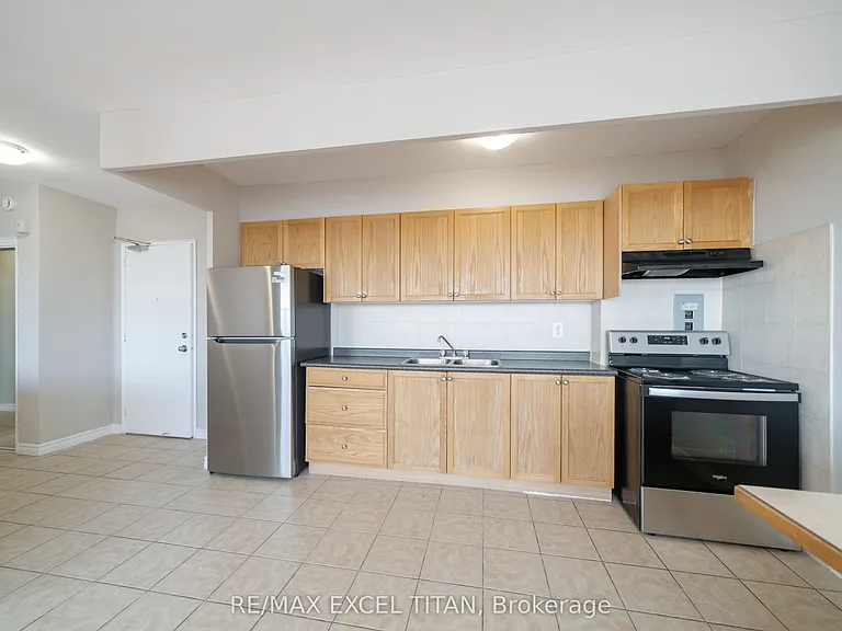 468 Ottawa St N #436D — Photo 7