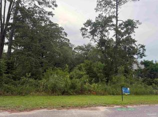 1217 Cuddle Doon Ave, Milton, FL 32583