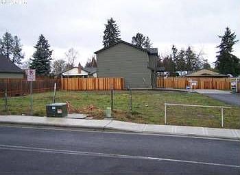 2nd image of 4734 SW 184th Ave