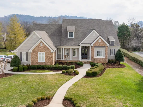 1836 Waterbury Ln, Chattanooga, TN 37421