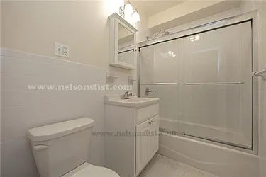 Rented by R New York