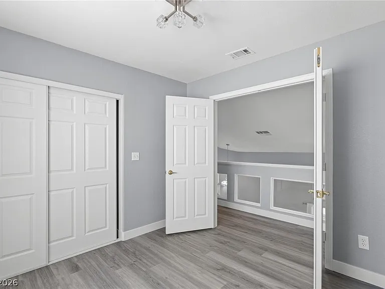 9609 Crystal Cup Cir — Photo 17