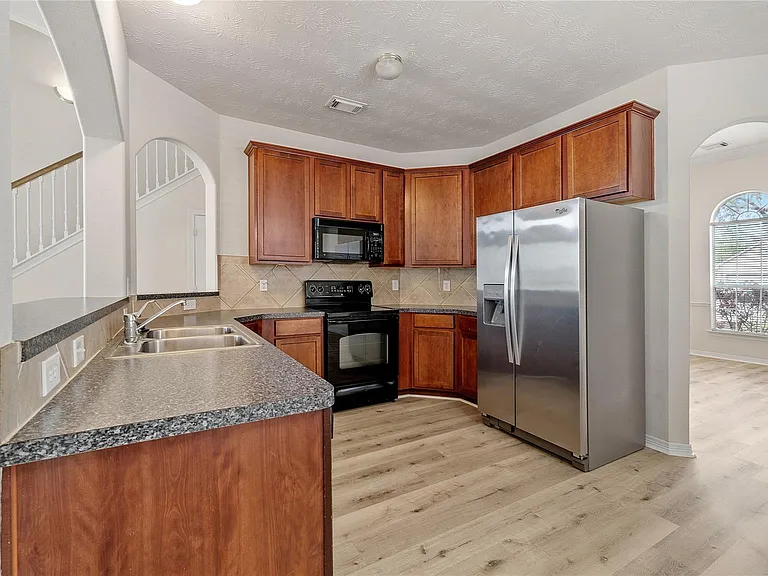 9219 E Lakeside Dr — Photo 10