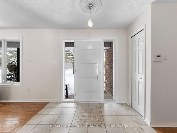 4th image of 213 Calabogie Rd