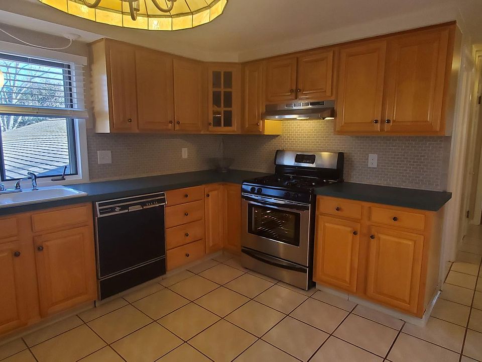 Kitchen - Stainless Steel