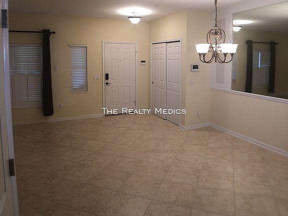 3rd image of 9790 Poplar Pl
