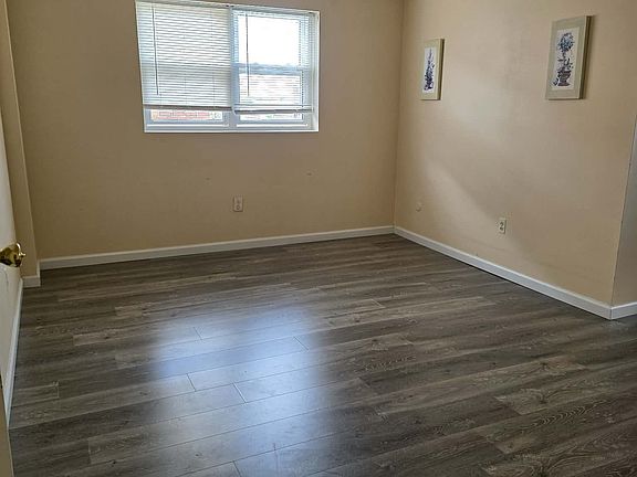 2nd image of 1816 Berwyn St Floor 2