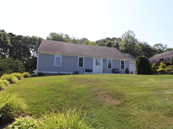 54 Eileen Street, Yarmouth Port, MA 02675