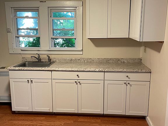3rd image of 382 North Ave APT 4